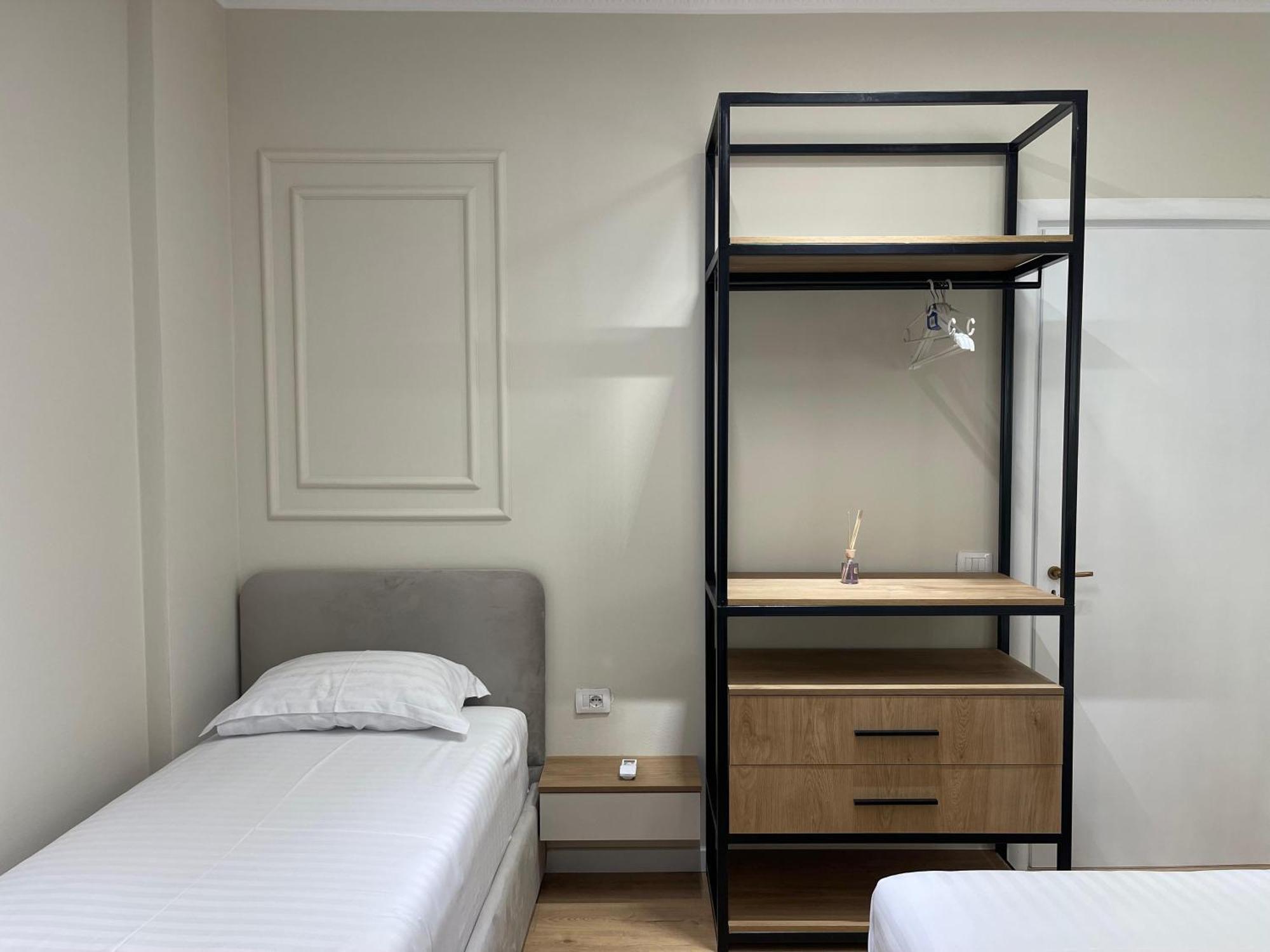 Gem In The Heart Of Tirana Apartment Exterior photo