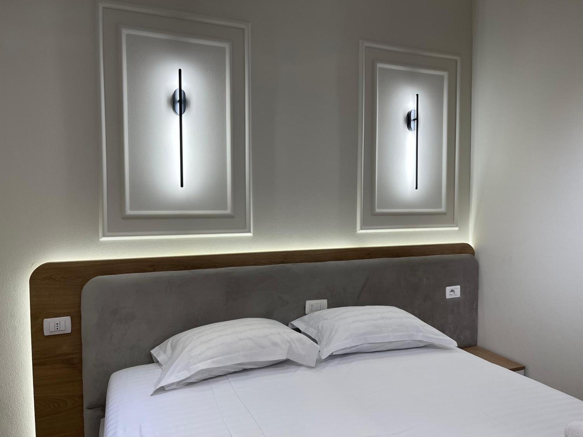 Gem In The Heart Of Tirana Apartment Exterior photo